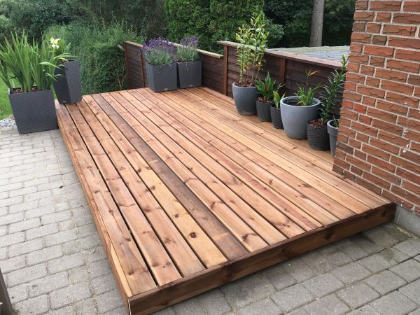 Platform Deck Installation in Arlington